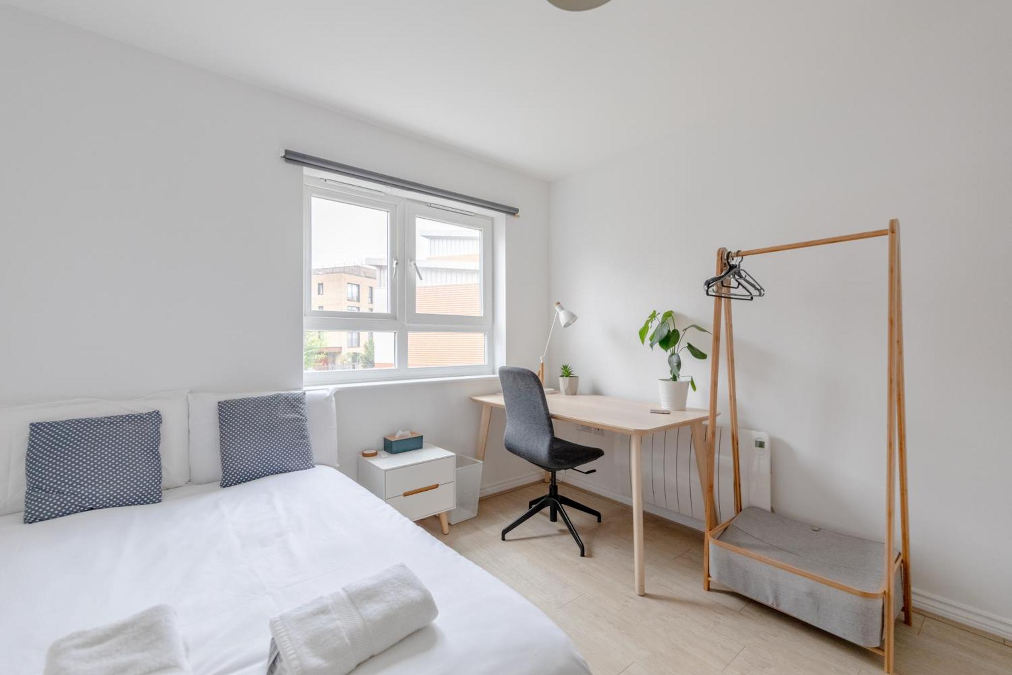 Vibrant & Modern 1Bd Flat - Hackney Appartement Londen Buitenkant foto