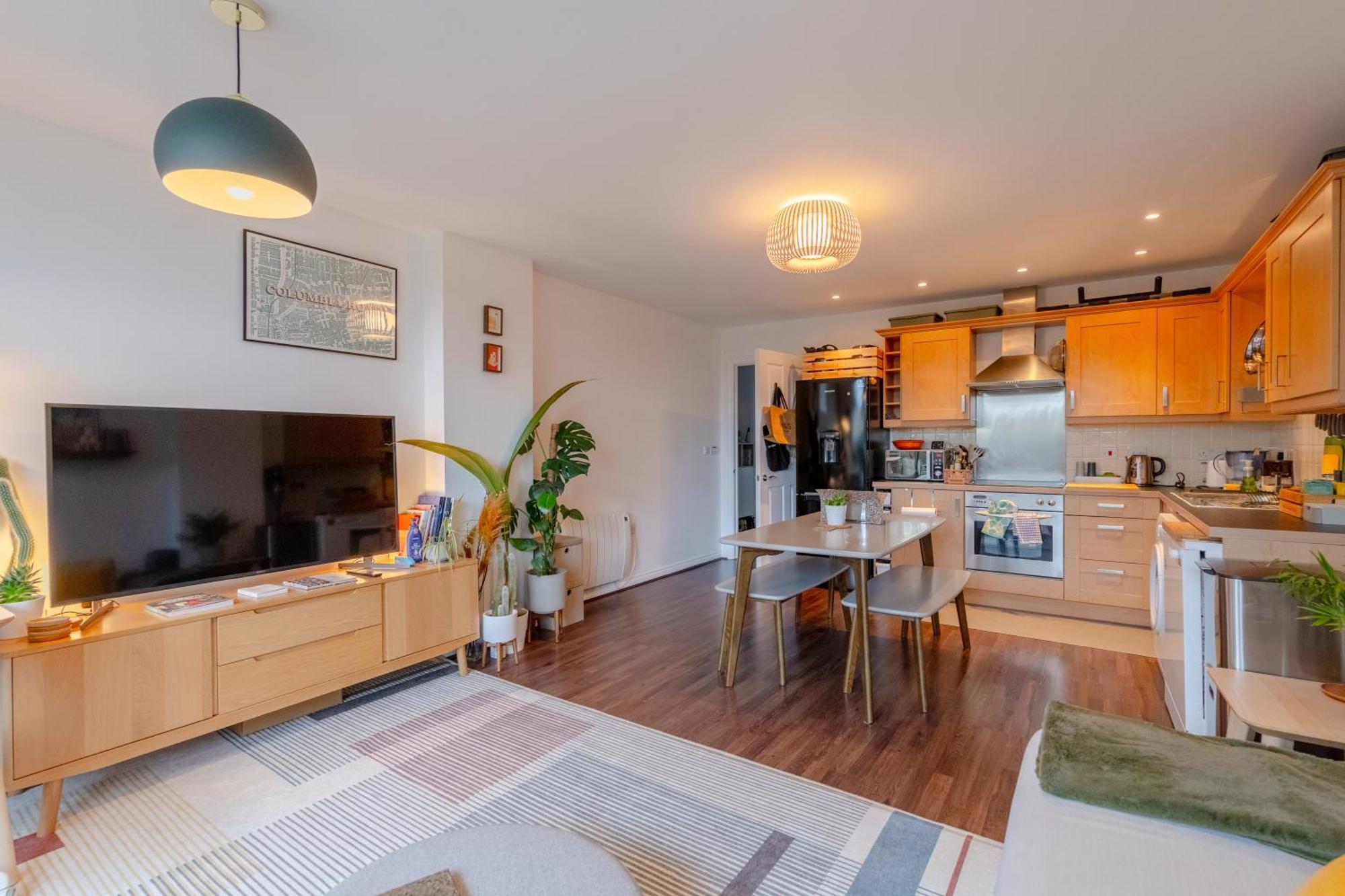 Vibrant & Modern 1Bd Flat - Hackney Appartement Londen Buitenkant foto